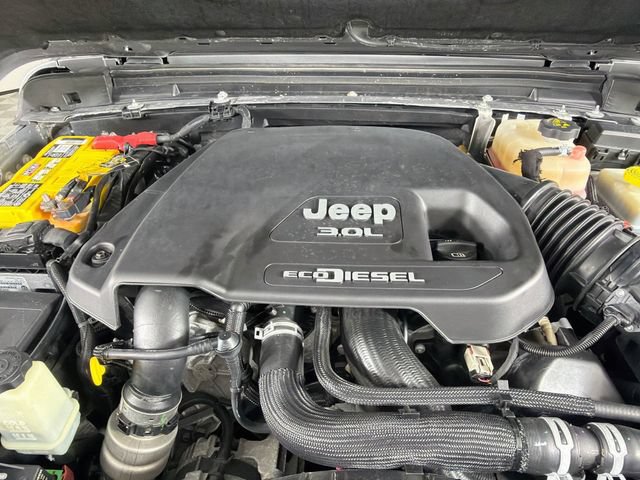 Used 2021 Jeep Wrangler Unlimited Rubicon AWD/4WD image 36