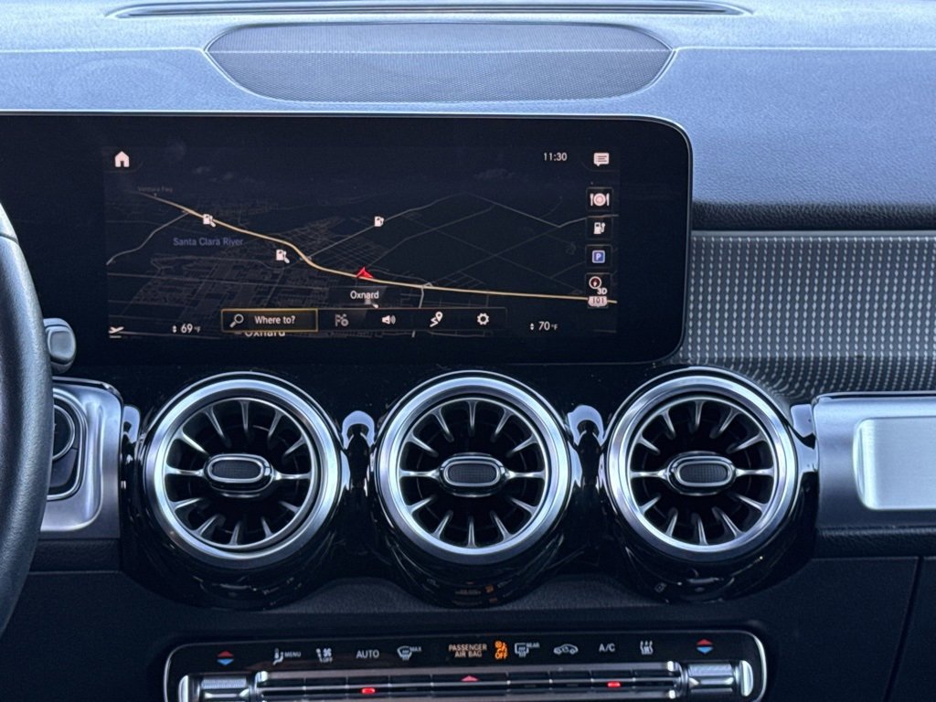 Used 2023 Mercedes-Benz EQB 300 300 image 25