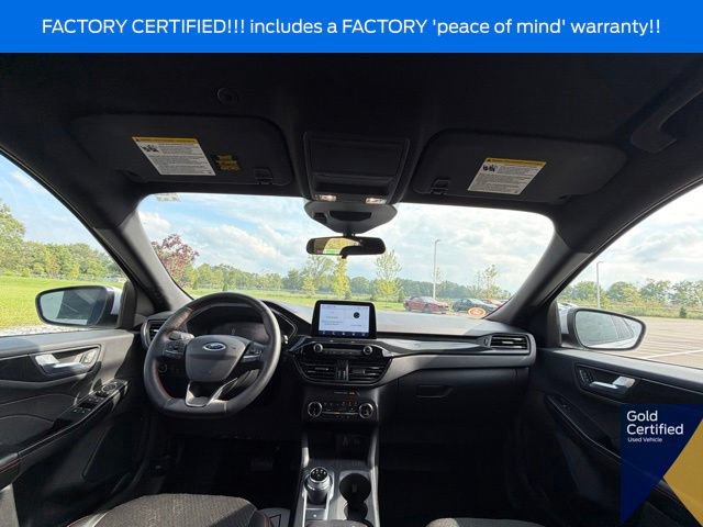Certified 2025 Ford Escape ST-Line Select AWD/4WD image 24