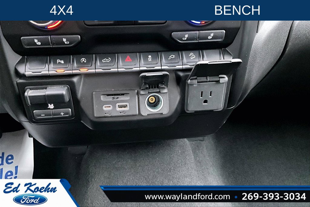 Used 2021 Chevrolet Silverado 1500 LT w/ Z71 Off-Road Package AWD/4WD image 32