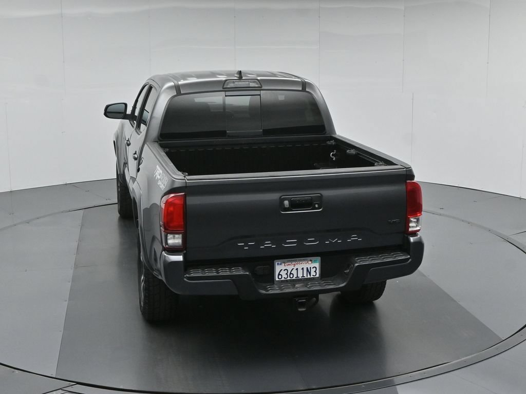 Used 2019 Toyota Tacoma TRD Sport AWD/4WD image 42
