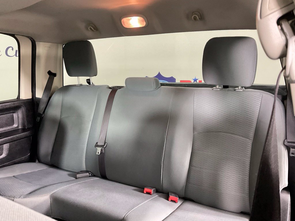 Used 2017 RAM 1500 Express AWD/4WD image 16