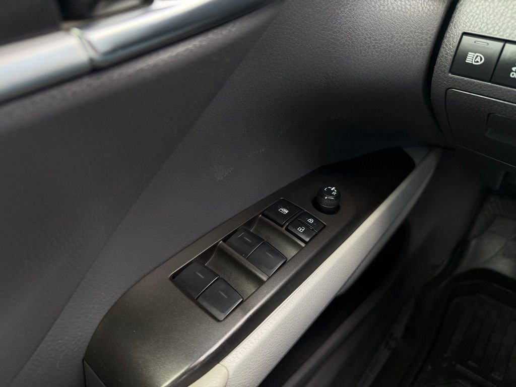 Used 2023 Toyota Camry LE image 13
