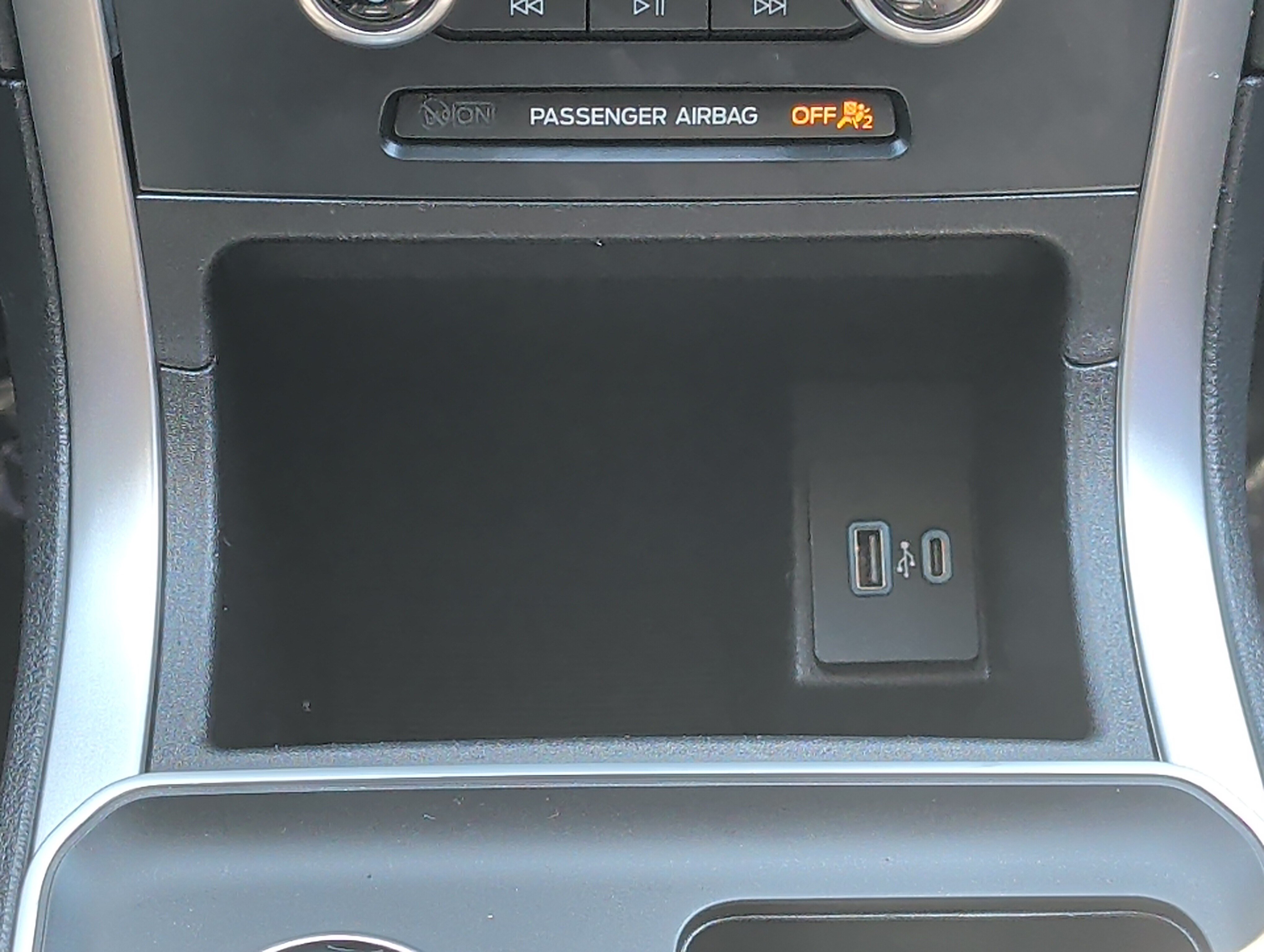 Certified 2023 Ford Edge SE AWD/4WD image 32