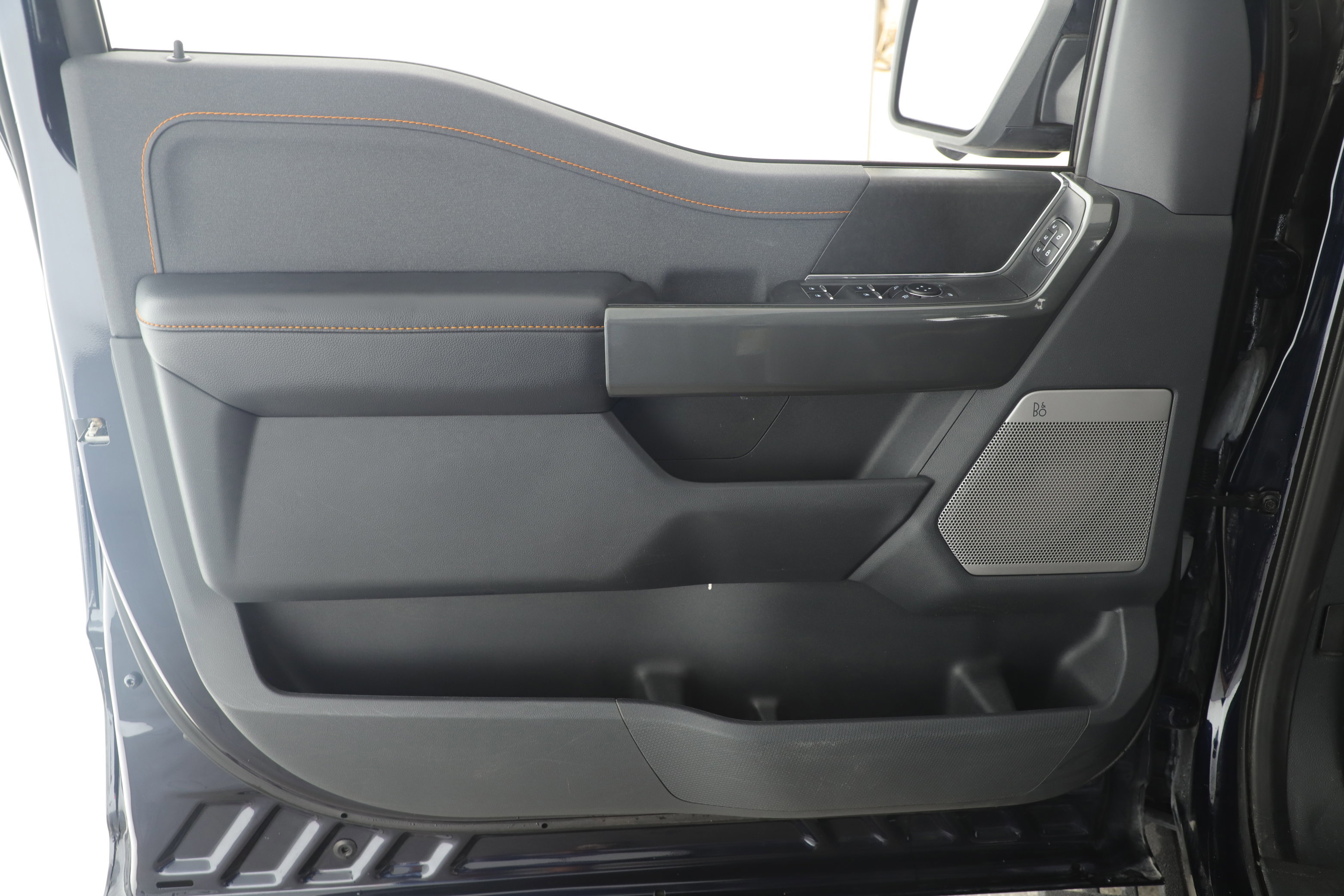 Certified 2023 Ford F150 Tremor w/ Equipment Group 402A High image 9