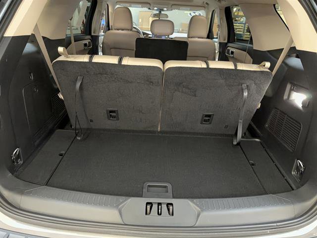 Certified 2024 Ford Explorer XLT w/ Equipment Group 202A image 19