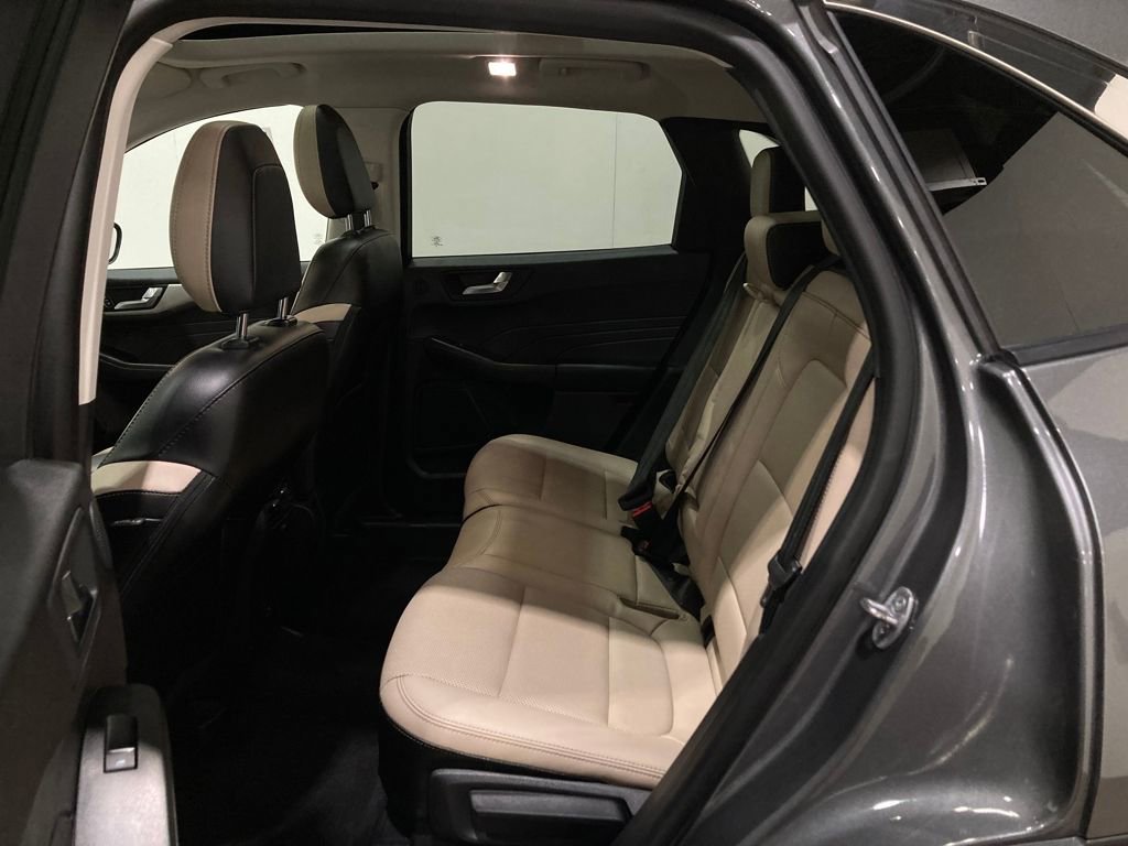 Certified 2022 Ford Escape SEL w/ Technology Package image 19