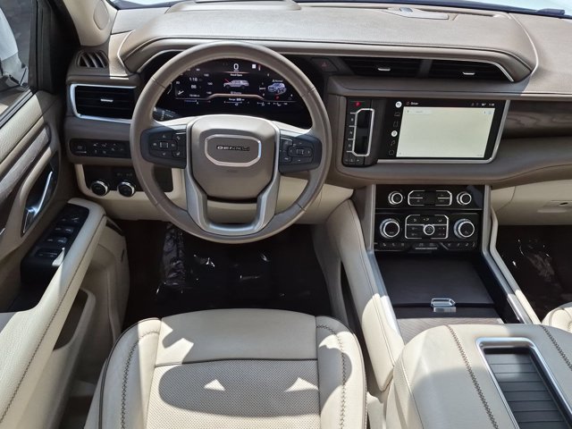 Used 2022 GMC Yukon Denali RWD image 34