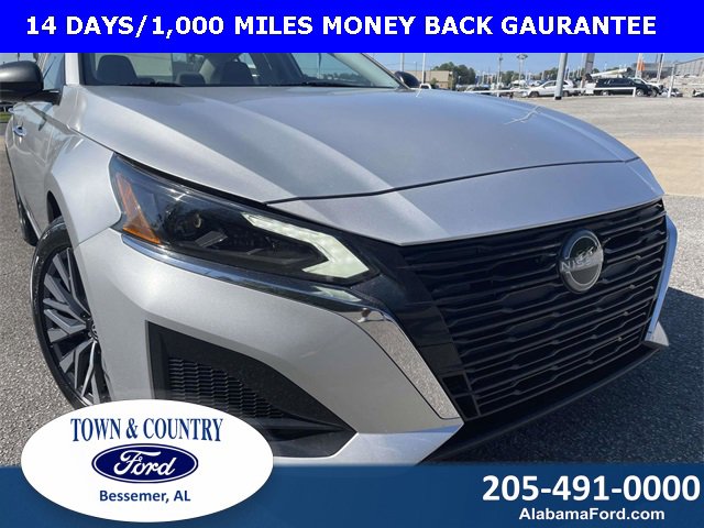 Used 2024 Nissan Altima 2.5 SV image 9