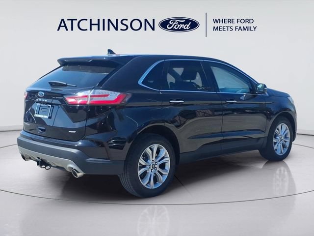 Certified 2024 Ford Edge Titanium w/ Class II Trailer Tow Package AWD/4WD image 4
