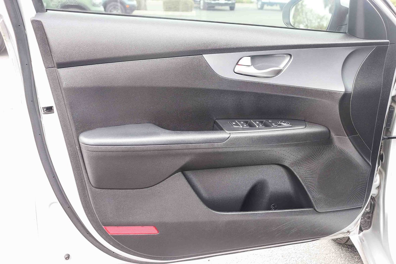 Used 2021 Kia Forte LXS FWD image 21