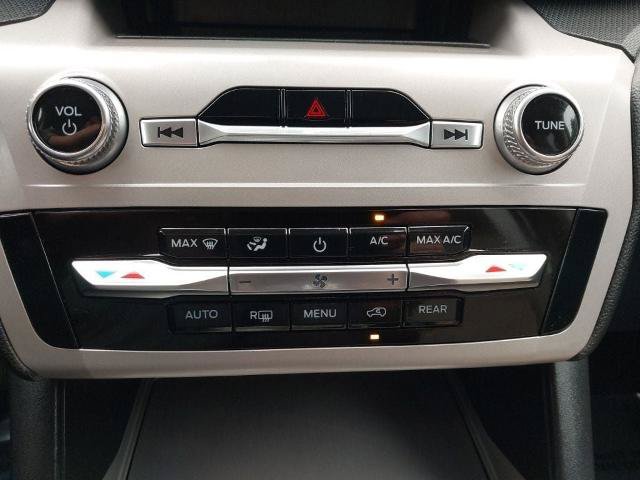 Certified 2023 Ford Explorer 4WD image 21
