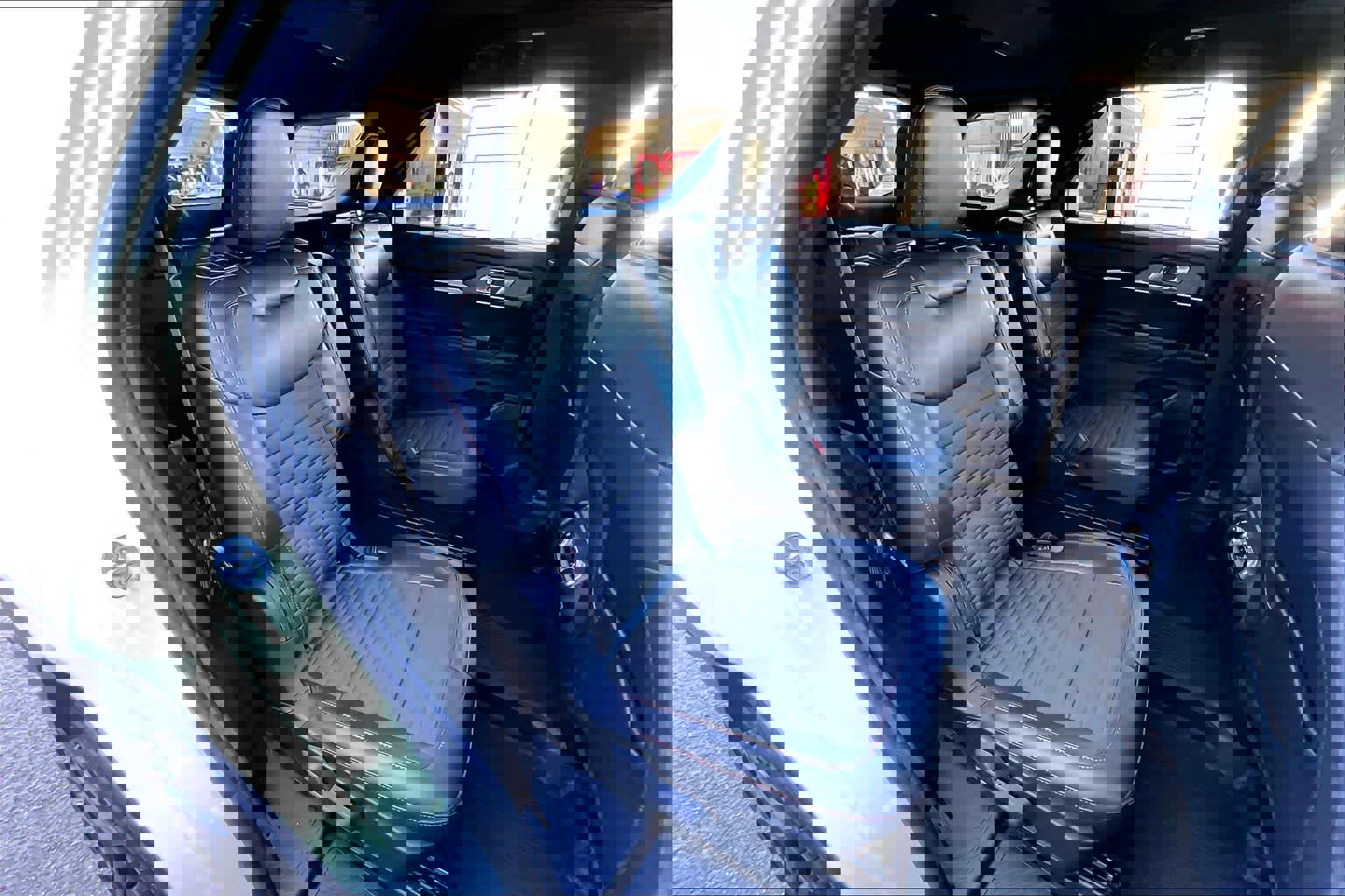 Certified 2025 Ford Explorer ST-Line w/ Premium Package image 25