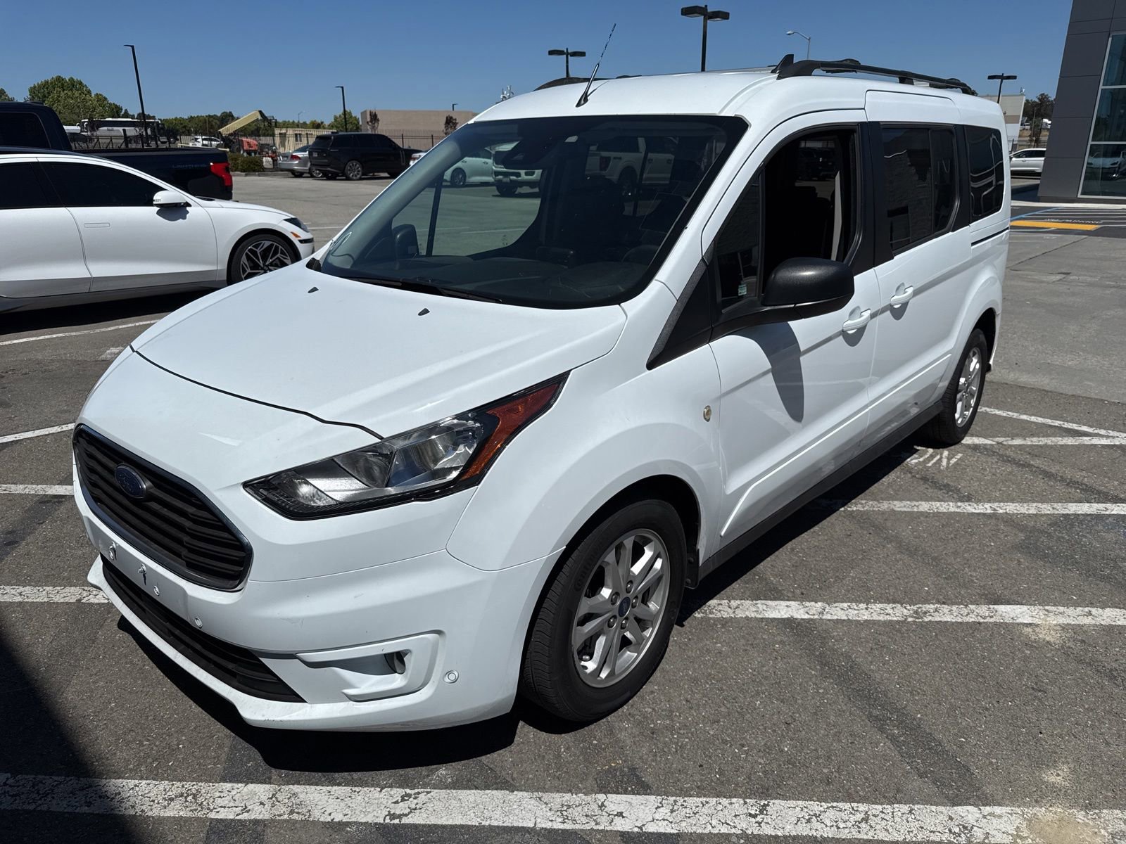 Certified 2023 Ford Transit Connect XLT FWD image 1
