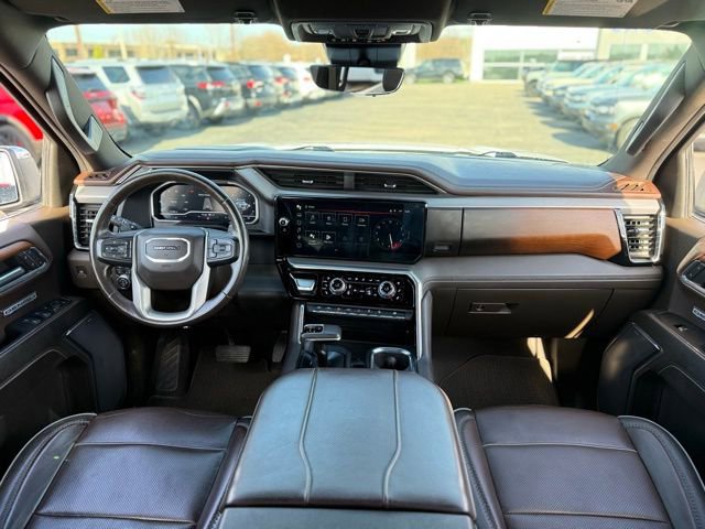 Used 2023 GMC Sierra 1500 Denali w/ Technology Package video 2