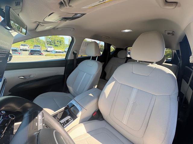 Used 2025 Hyundai Tucson SEL FWD image 12
