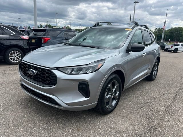 Certified 2023 Ford Escape ST-Line w/ Tech Pack #1 AWD/4WD image 27