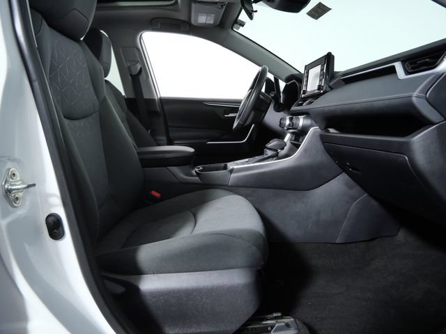 Used 2022 Toyota RAV4 XLE w/ Convenience Package AWD/4WD image 11