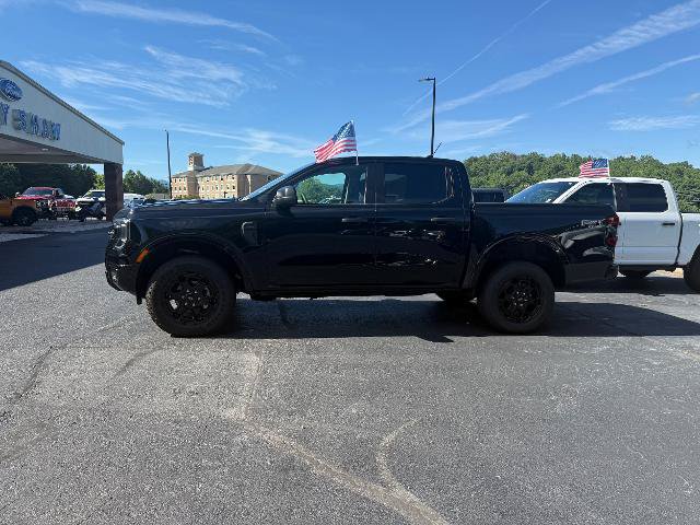 Certified 2025 Ford Ranger XLT w/ FX4 Off-Road Package AWD/4WD image 8