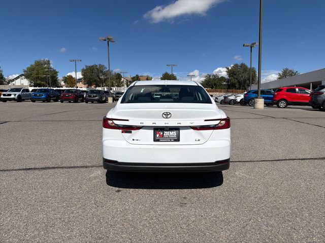 Used 2025 Toyota Camry LE FWD image 4