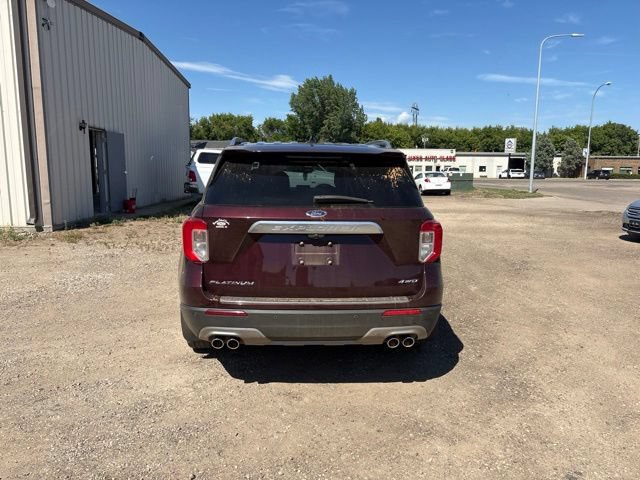 Certified 2022 Ford Explorer Platinum w/ Equipment Group 601A AWD/4WD image 8