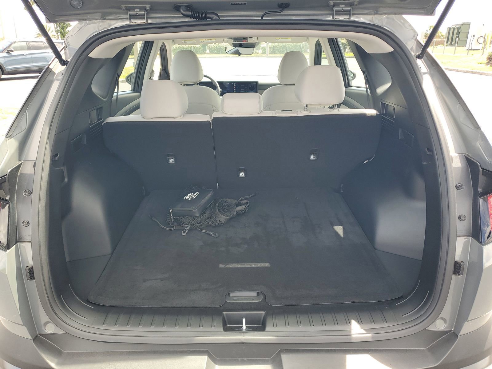 Used 2025 Hyundai Tucson SE image 7