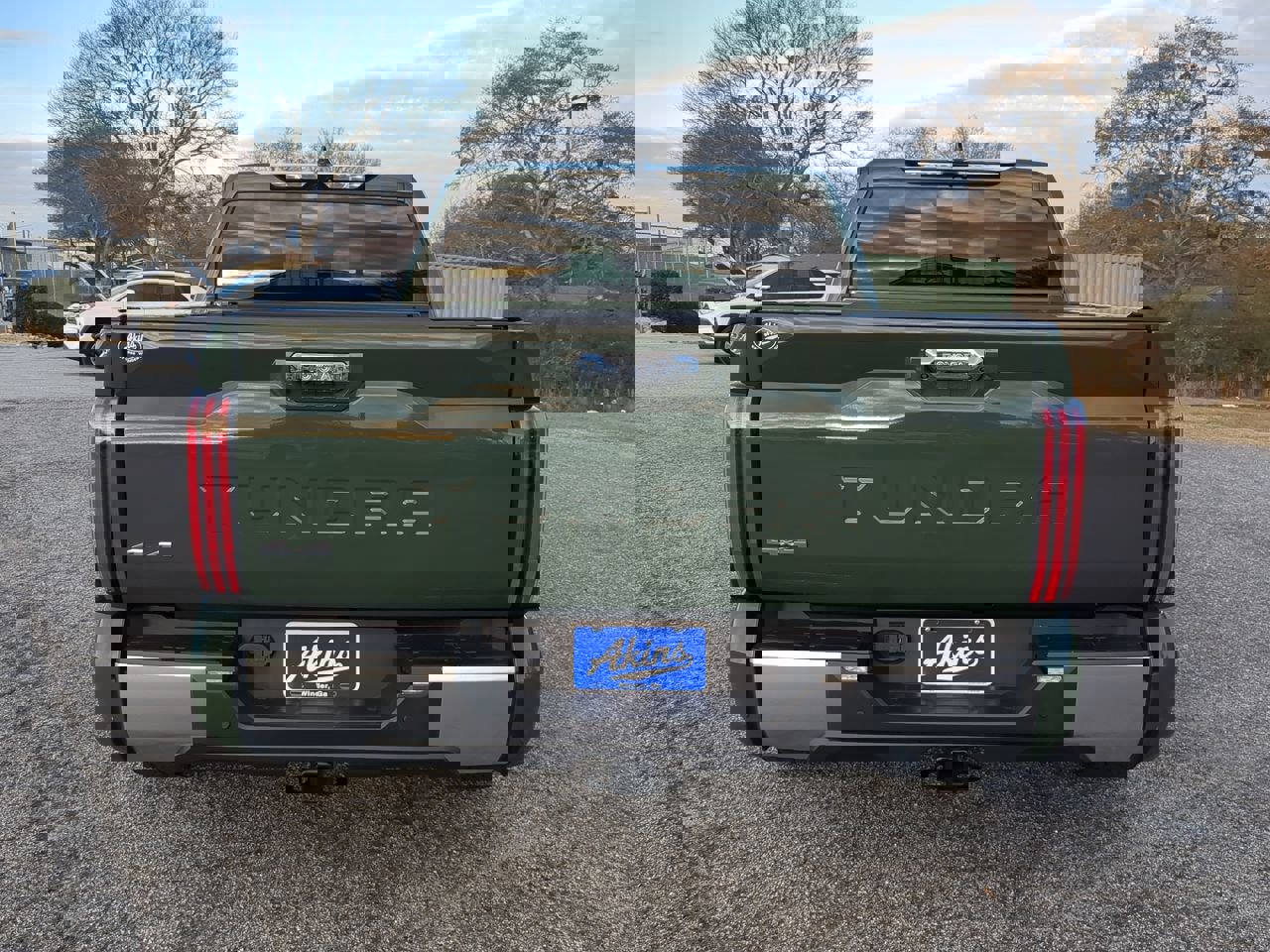 Used 2023 Toyota Tundra Limited image 4