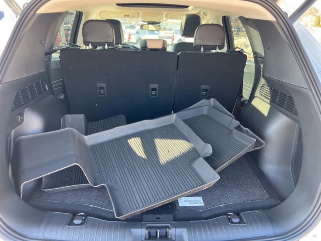 Certified 2022 Ford Escape Titanium w/ Class II Trailer Tow Package image 26