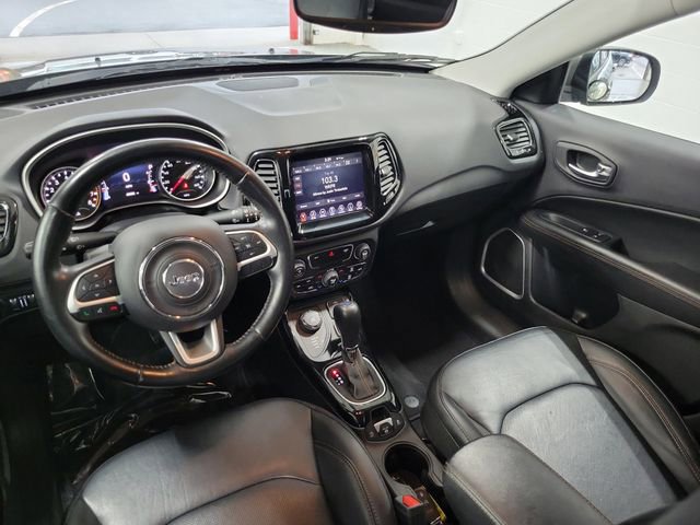 Used 2020 Jeep Compass Limited image 23