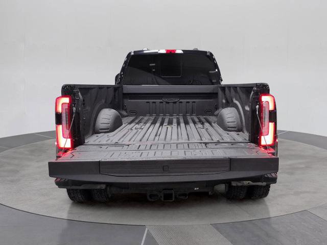 Certified 2025 Ford F450 Platinum w/ Platinum Plus Package image 19