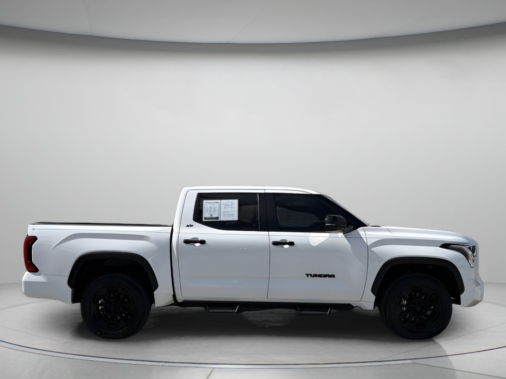 Used 2024 Toyota Tundra SR5 w/ SR5 Convenience Package AWD/4WD image 2