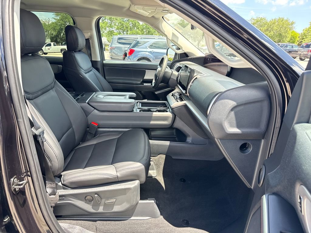 Certified 2025 Ford Expedition Max Active RWD image 27