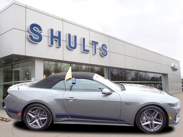 Certified 2025 Ford Mustang GT Premium image 2