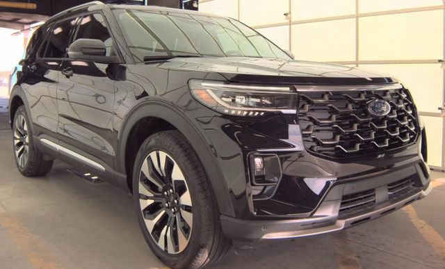 Certified 2026 Ford Explorer Platinum w/ LUX Leather Package AWD/4WD image 4