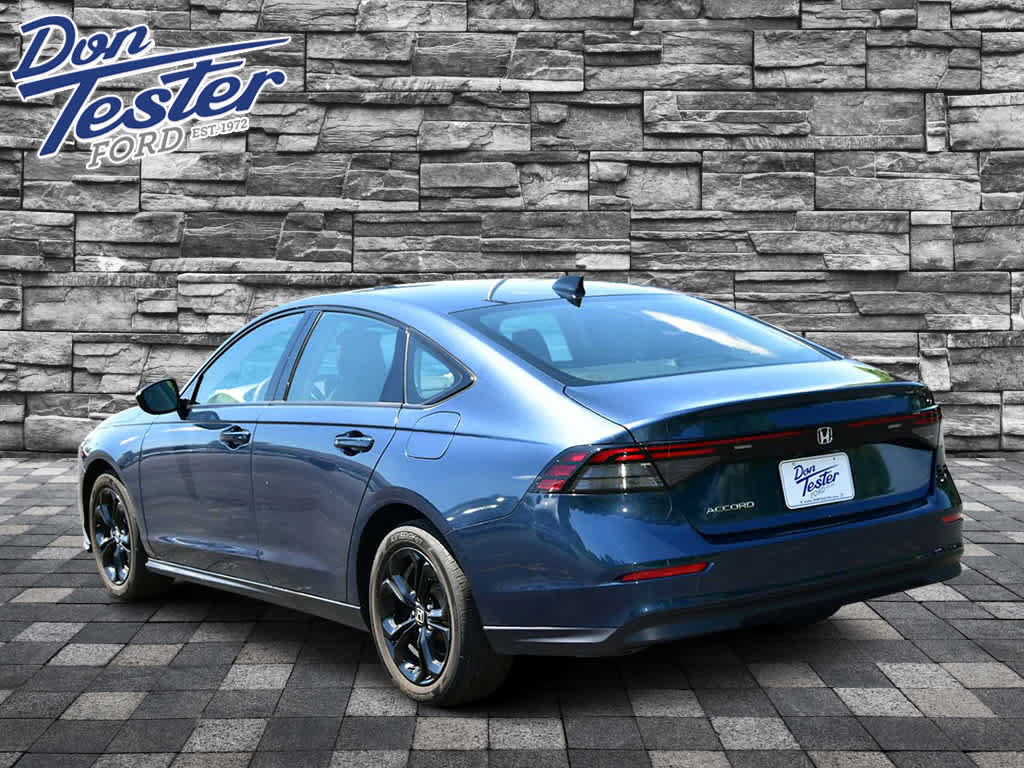 Used 2025 Honda Accord SE image 5