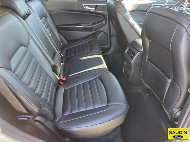 Certified 2024 Ford Edge SEL w/ Convenience Package image 15
