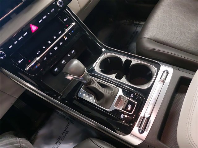 Used 2023 Kia Carnival SX image 24