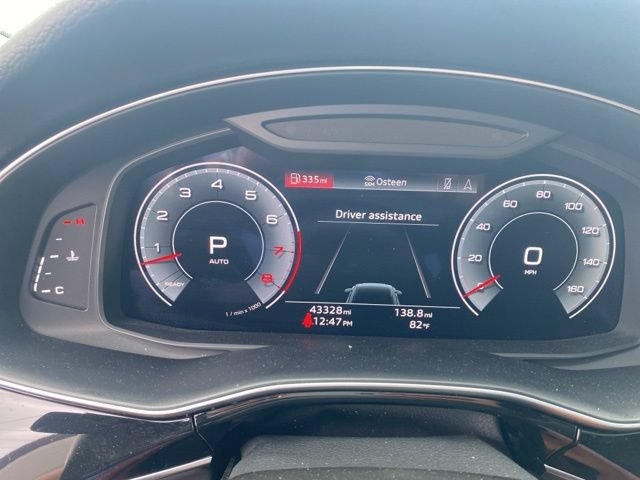 Used 2022 Audi Q8 Premium Plus w/ Premium Plus Package AWD/4WD image 17