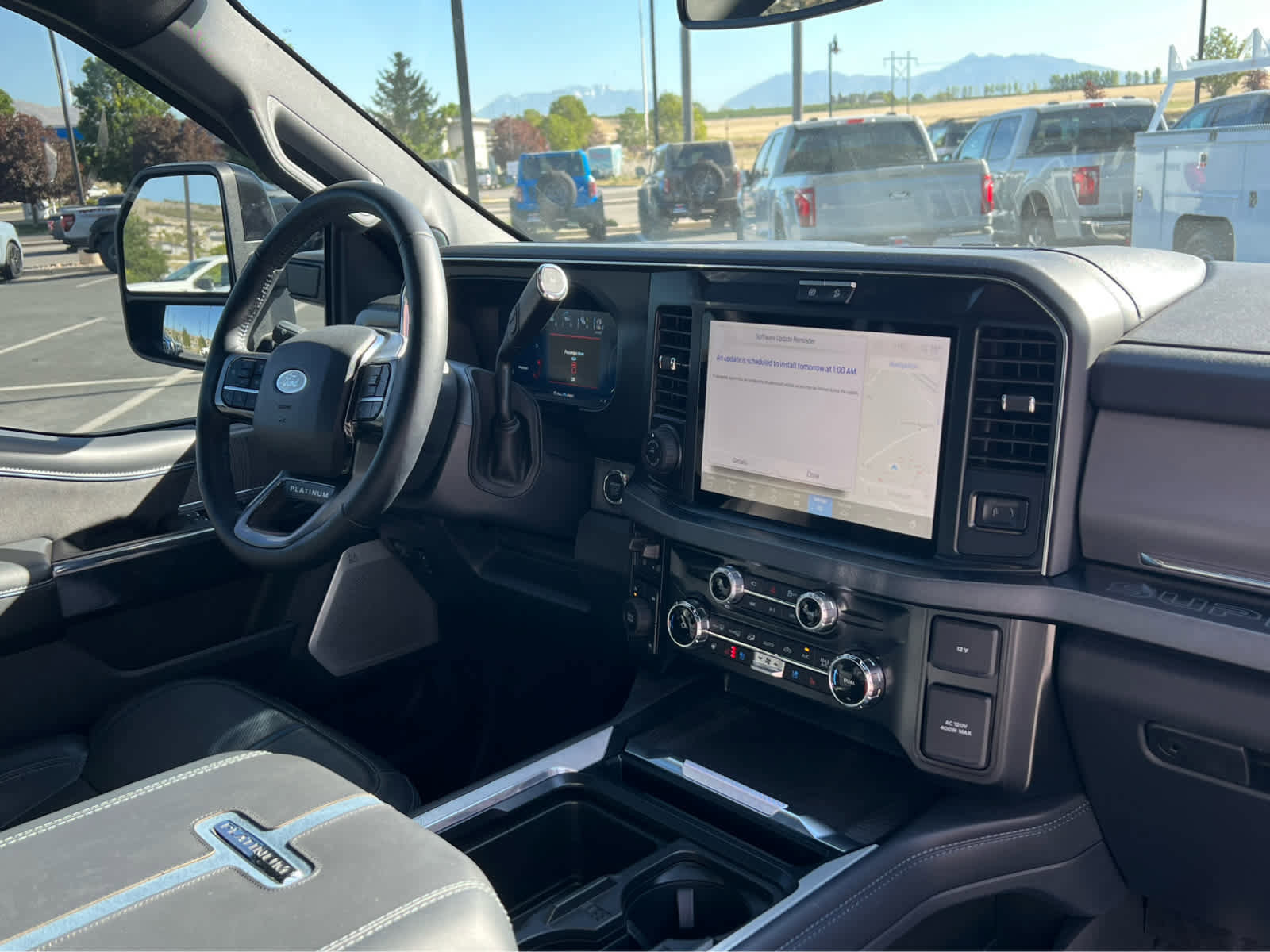 Certified 2025 Ford F450 Platinum w/ FX4 Off-Road Package AWD/4WD image 20