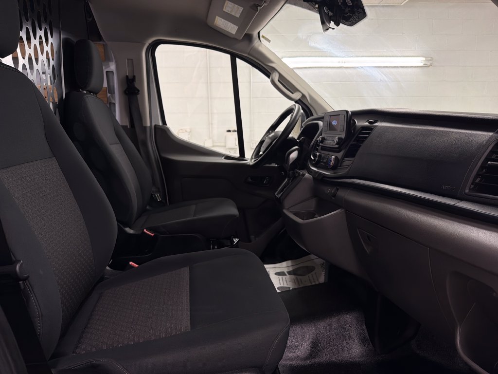 Certified 2025 Ford Transit 250 Low Roof w/ Exterior Upgrade Package RWD image 29