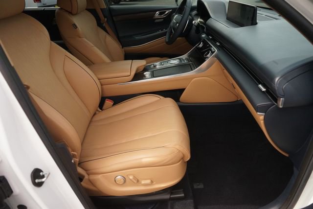 Used 2022 Genesis GV80 2.5T w/ Prestige Package 05 RWD image 19