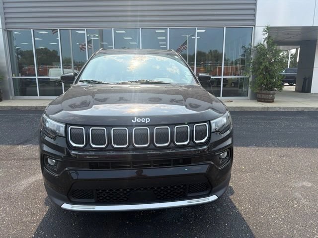 Used 2022 Jeep Compass Limited AWD/4WD image 7