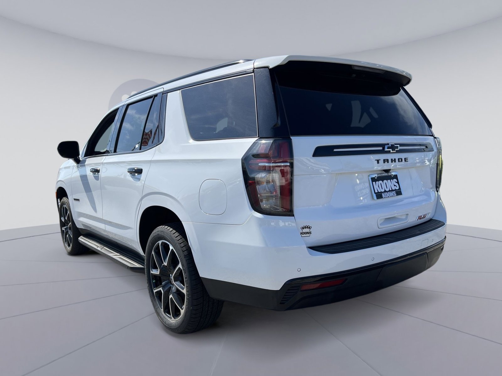 Used 2023 Chevrolet Tahoe RST AWD/4WD image 14