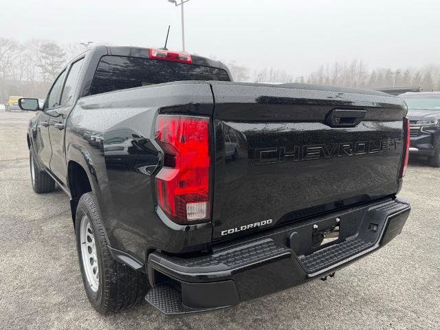 Used 2023 Chevrolet Colorado W/T image 2