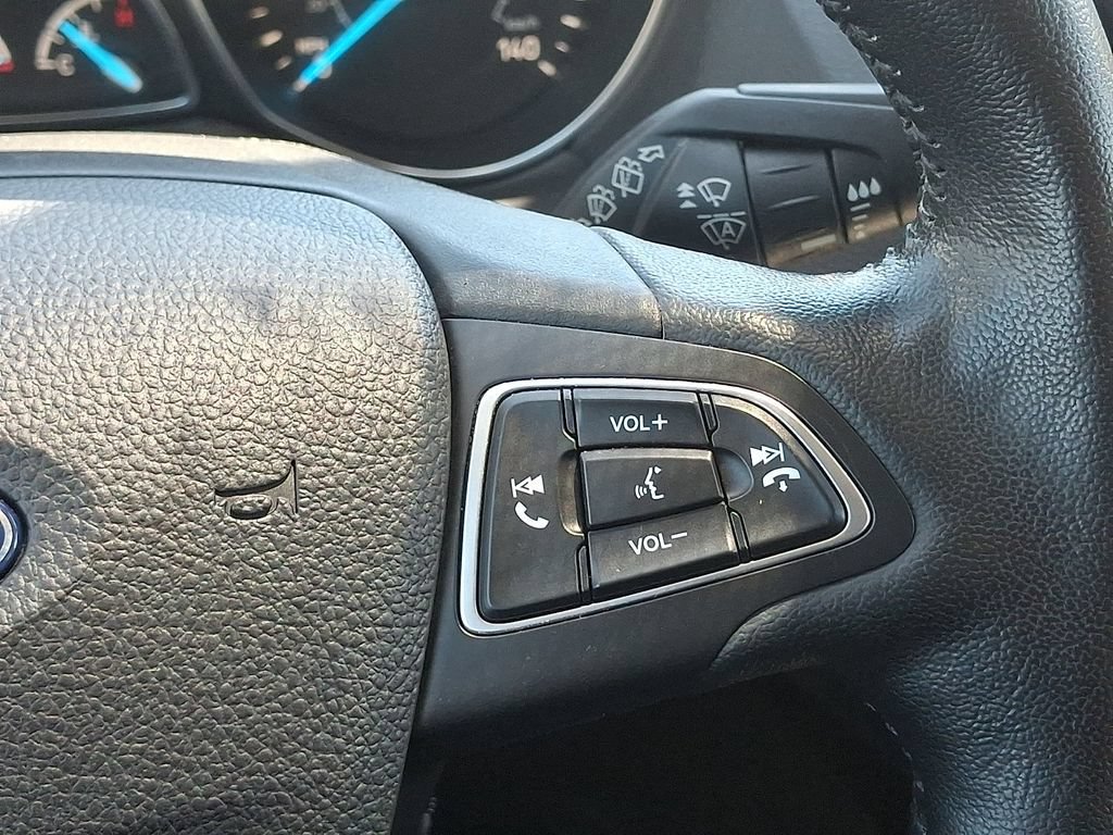 Certified 2019 Ford Escape Titanium AWD/4WD image 23