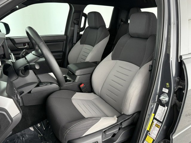 Used 2024 Toyota Tacoma TRD Sport RWD image 10