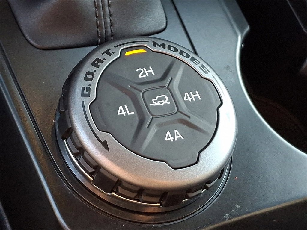 Certified 2025 Ford Bronco Badlands image 25