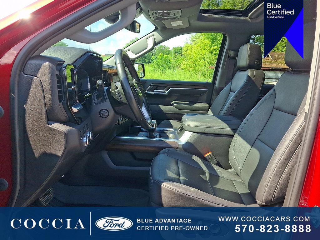 Used 2023 GMC Sierra 1500 SLT w/ SLT Premium Package AWD/4WD image 13