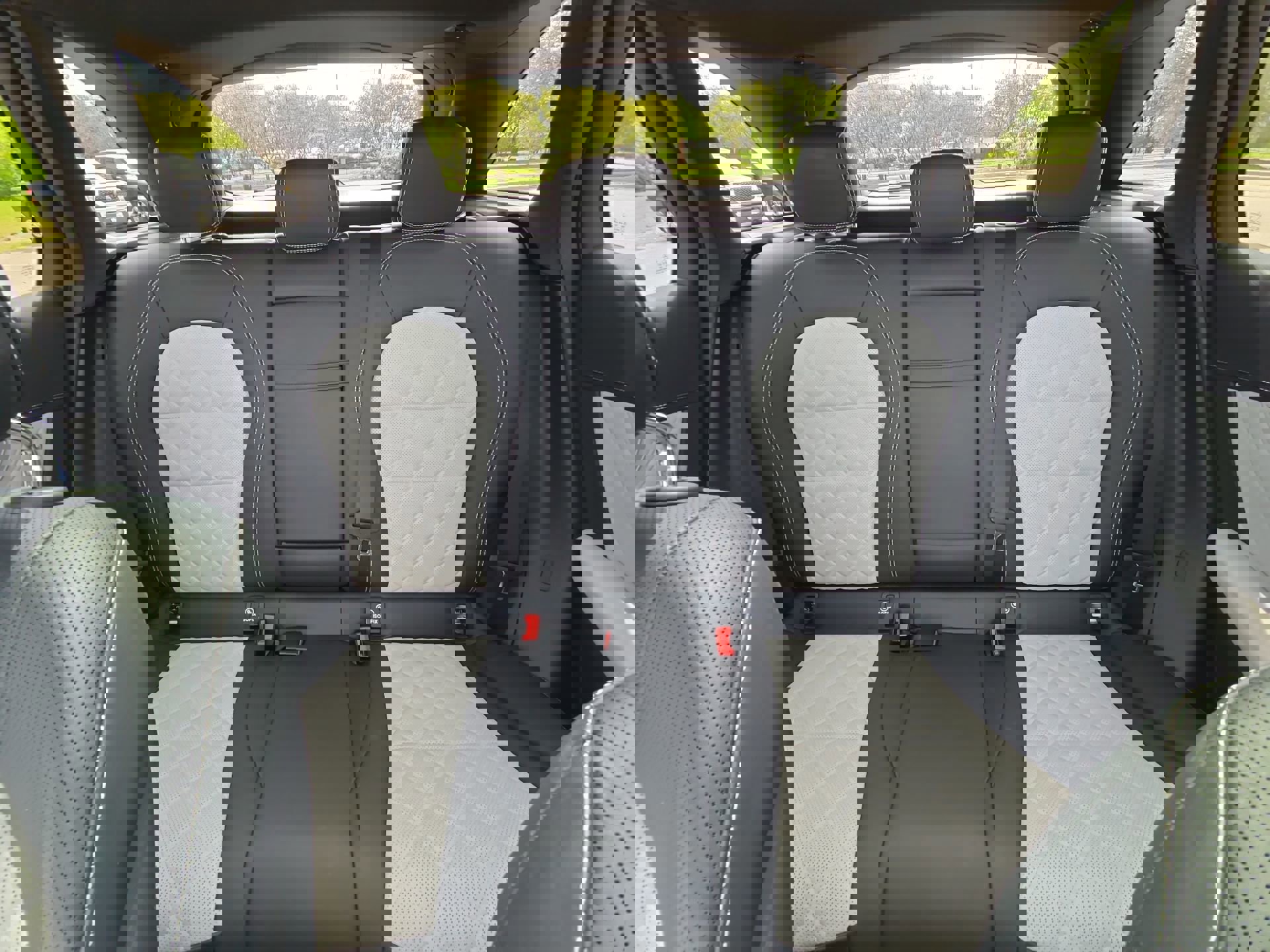 Used 2021 Mercedes-Benz GLC 300 4MATIC image 21