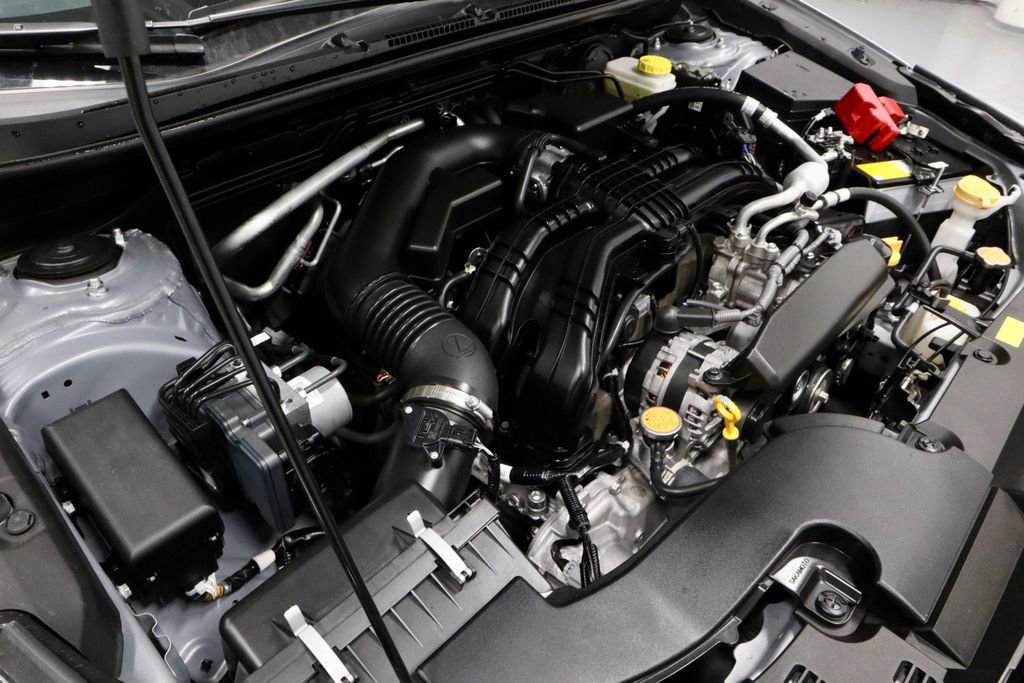 Used 2025 Subaru Impreza 2.0i Sport image 17